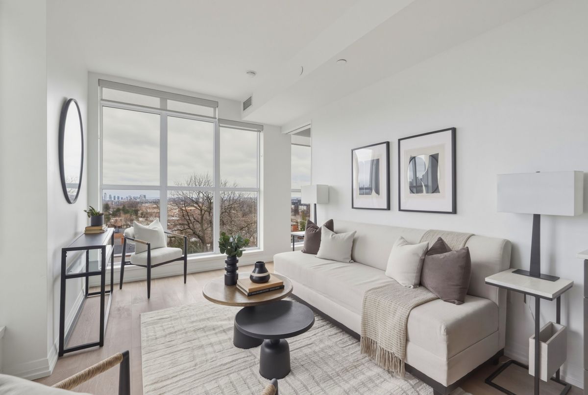 707-835 St Clair Avenue W 707-835 St Clair Avenue W Toronto C02