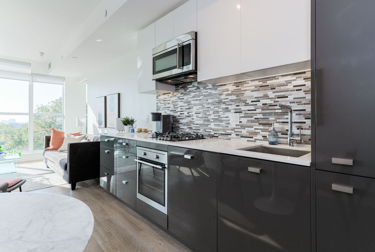 707-835 St Clair Avenue W 707-835 St Clair Avenue W Toronto C02
