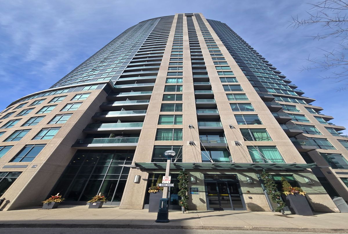 711-219 Fort York Boulevard 711-219 Fort York Boulevard Toronto C01