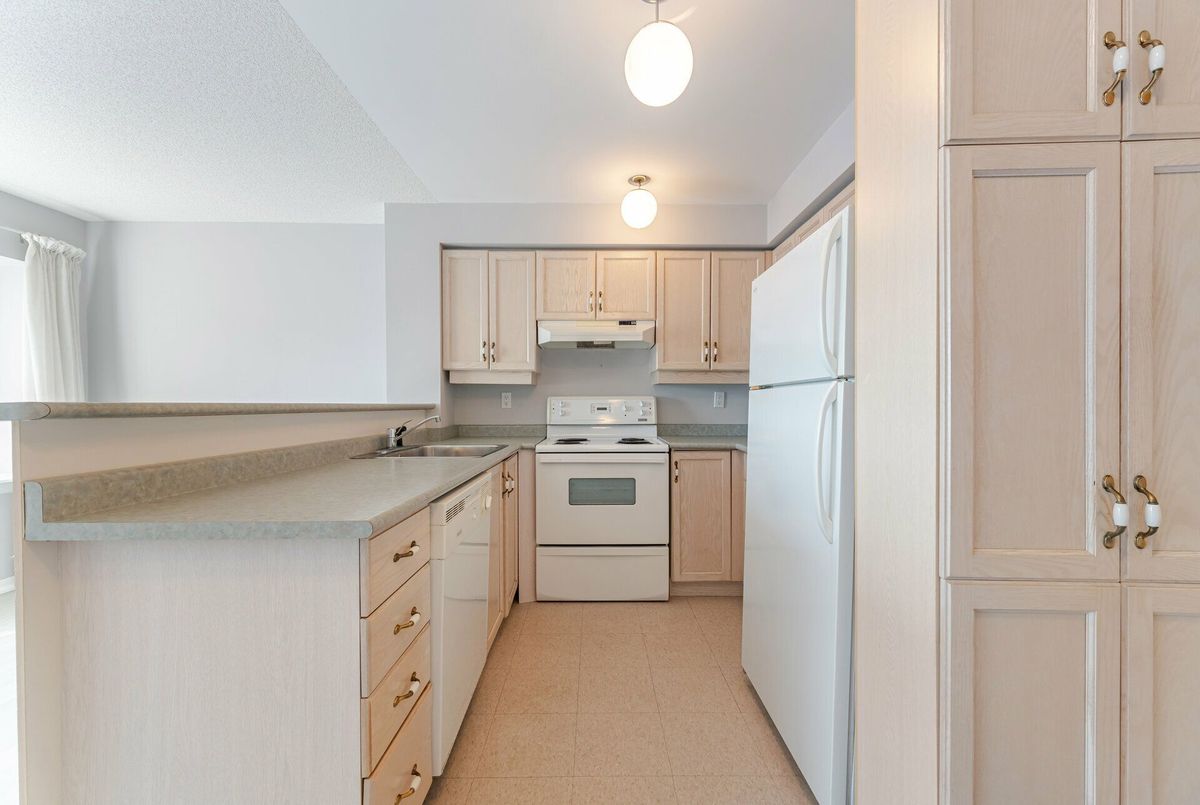 306-1387 Bayview Avenue 306-1387 Bayview Avenue Toronto C11