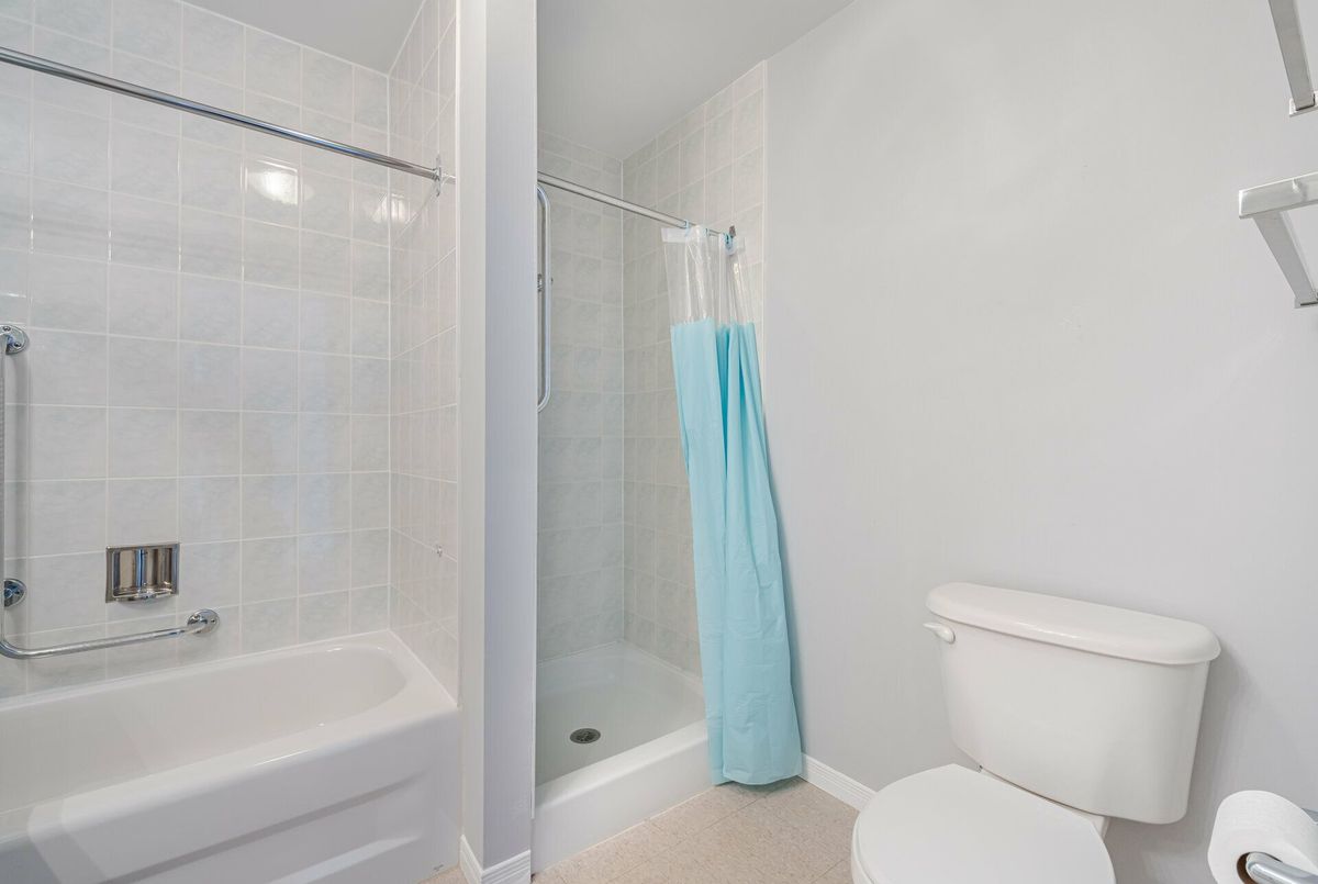 306-1387 Bayview Avenue 306-1387 Bayview Avenue Toronto C11