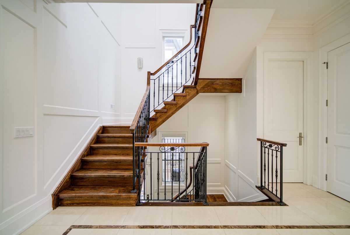 166 Byng Avenue 166 Byng Avenue Toronto C14