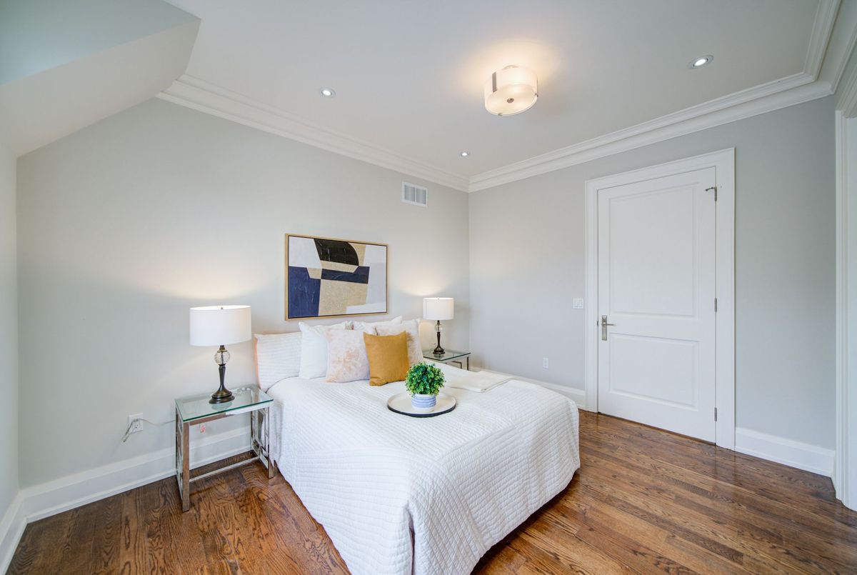 166 Byng Avenue 166 Byng Avenue Toronto C14