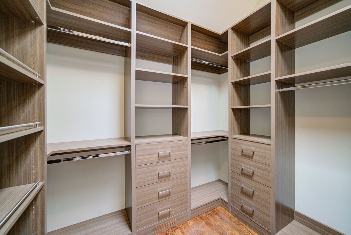 166 Byng Avenue 166 Byng Avenue Toronto C14