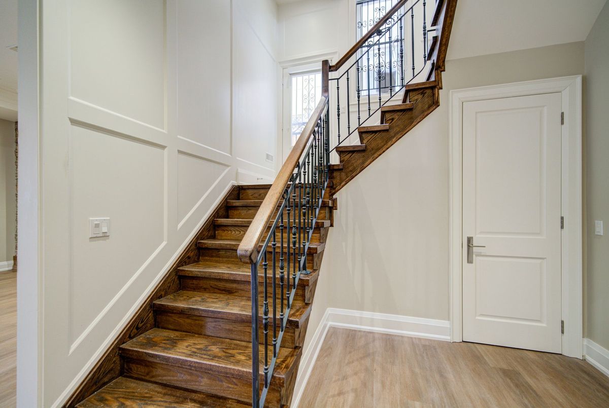 166 Byng Avenue 166 Byng Avenue Toronto C14