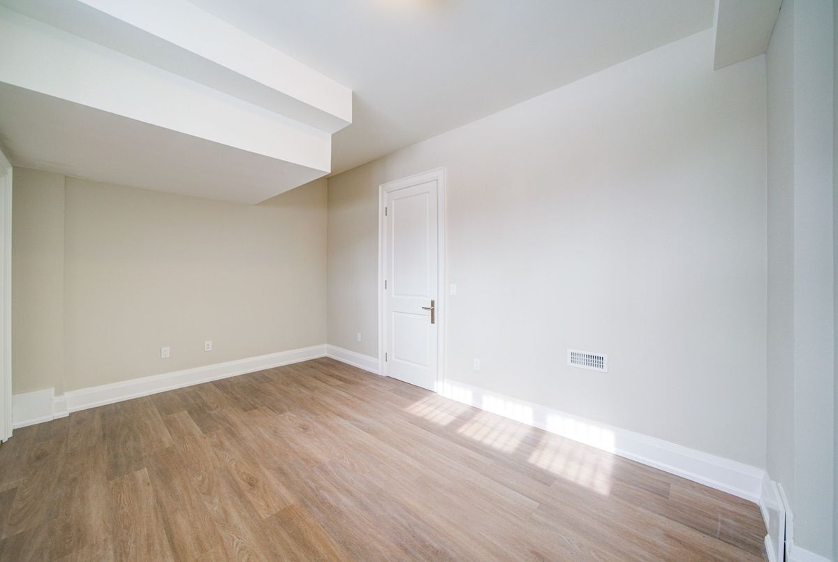 166 Byng Avenue 166 Byng Avenue Toronto C14