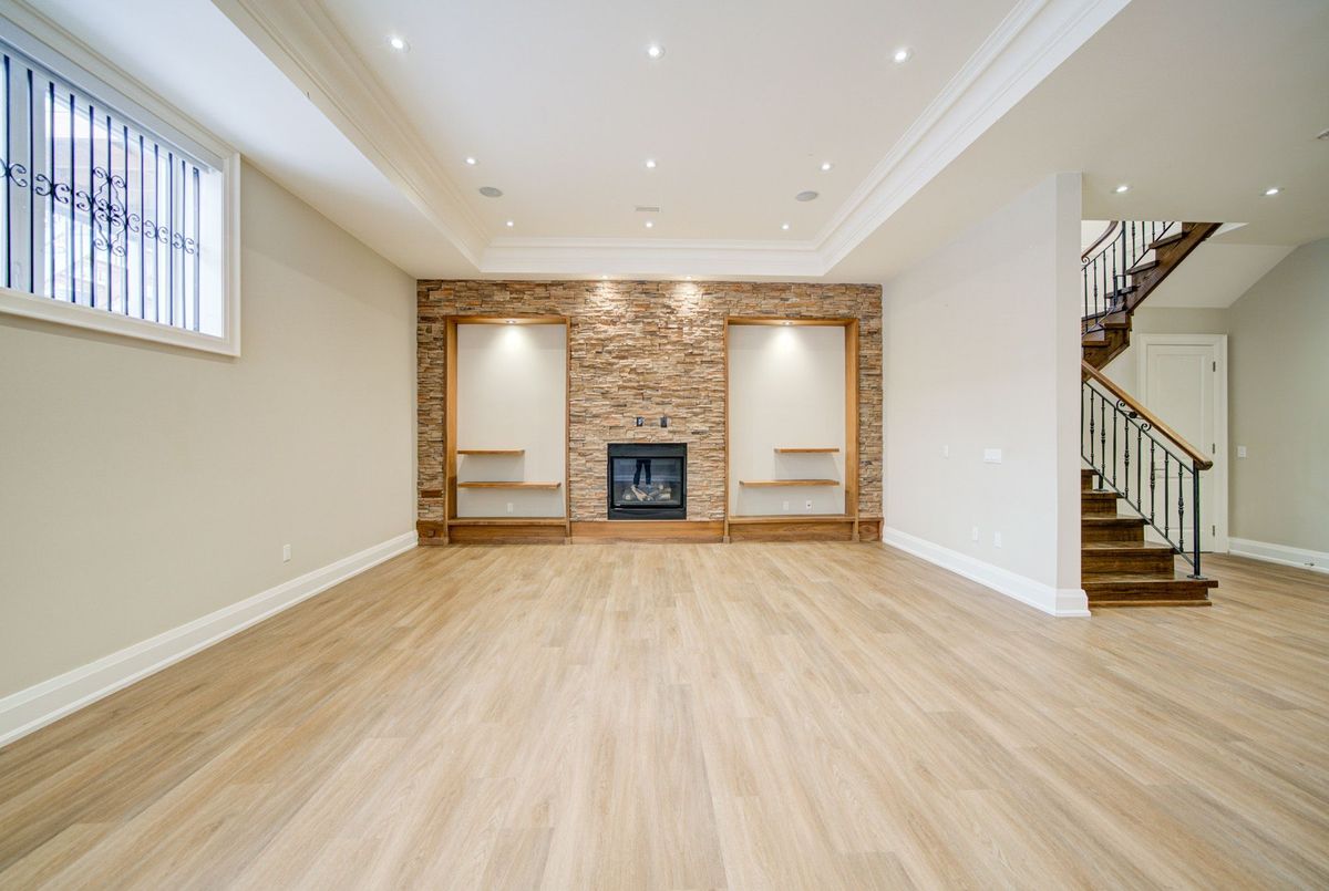 166 Byng Avenue 166 Byng Avenue Toronto C14