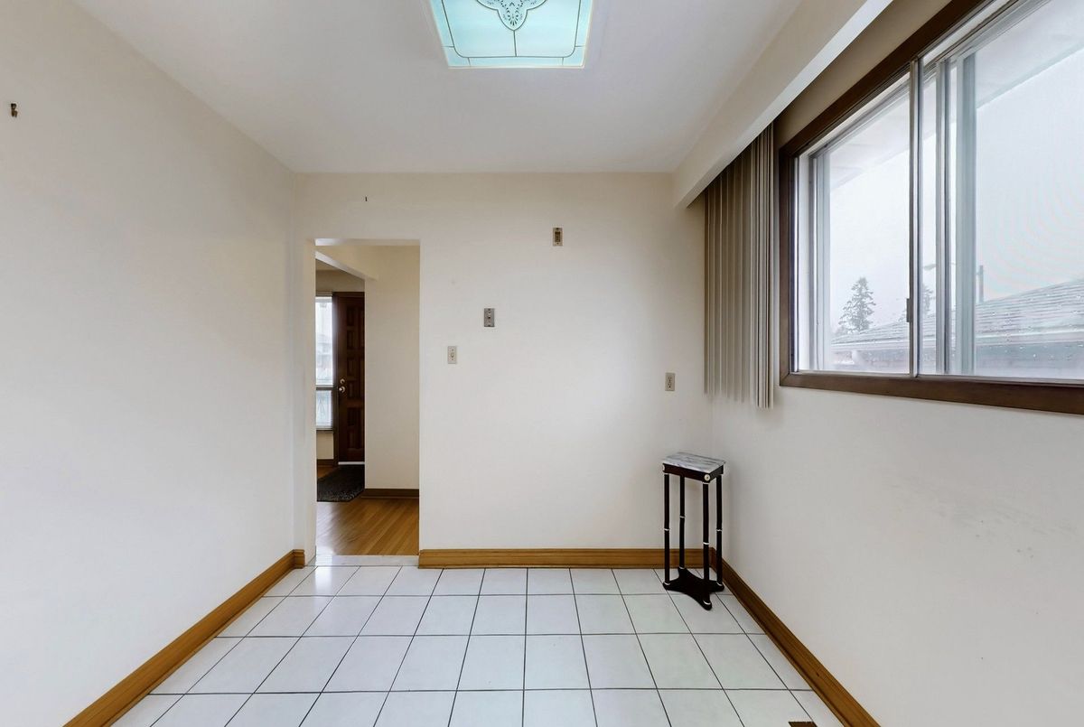 43 Warfield Drive 43 Warfield Drive Toronto C15