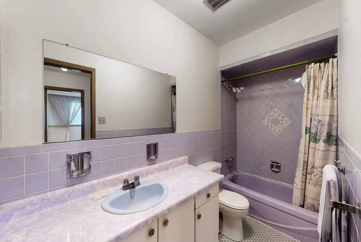 43 Warfield Drive 43 Warfield Drive Toronto C15