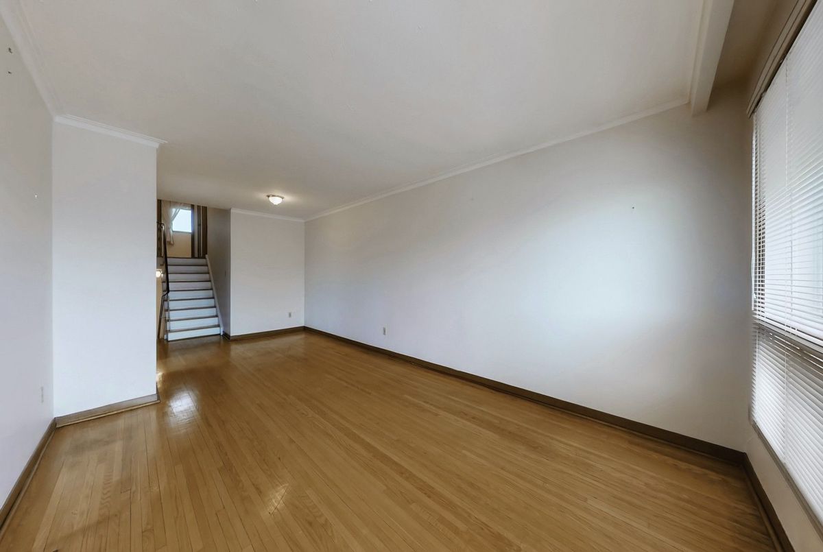 43 Warfield Drive 43 Warfield Drive Toronto C15