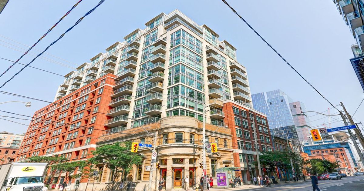 911-230 King Street E Toronto C08
