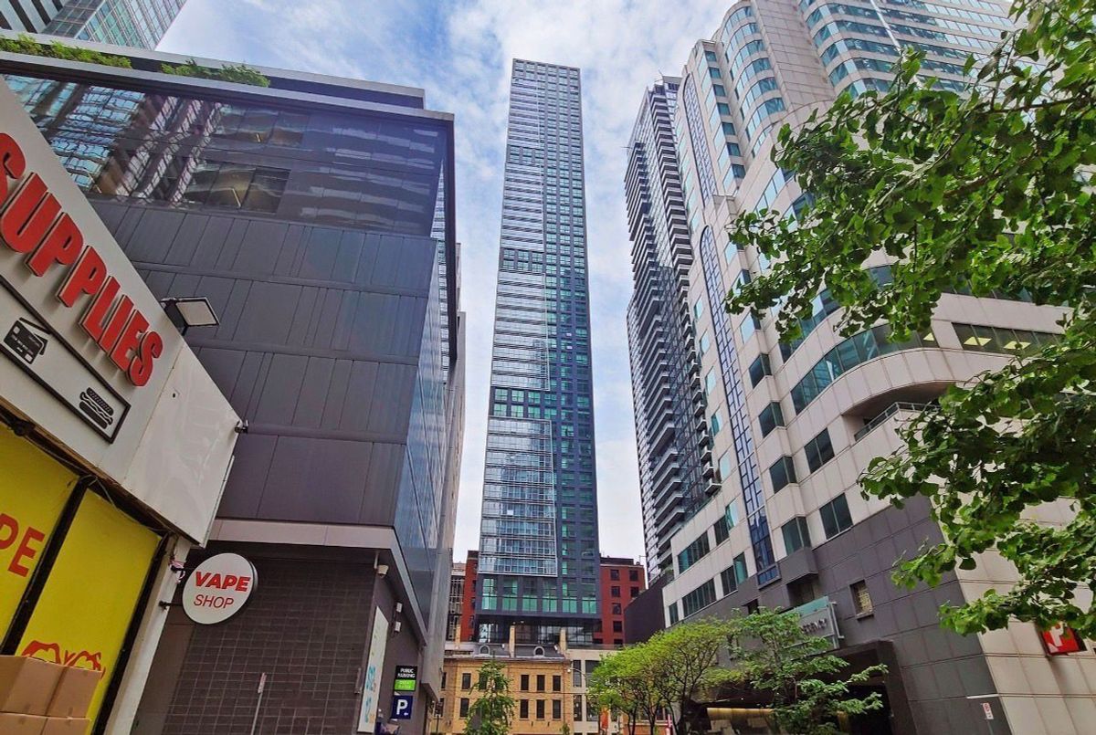 303-327 King Street W 303-327 King Street W Toronto C01