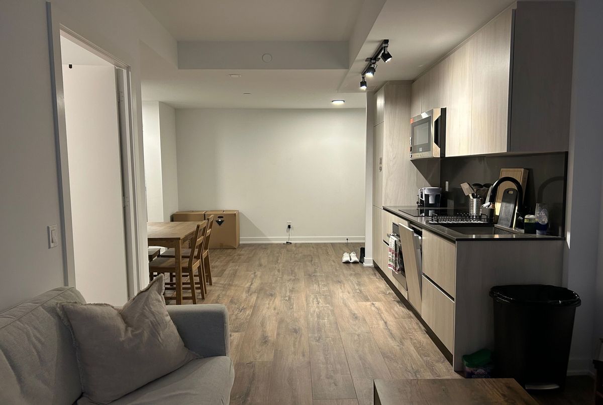 303-327 King Street W 303-327 King Street W Toronto C01