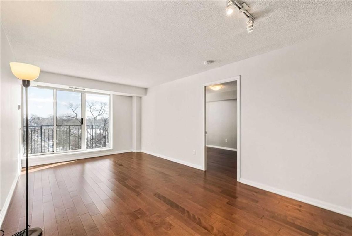 502-18 Wanless Avenue 502-18 Wanless Avenue Toronto C04