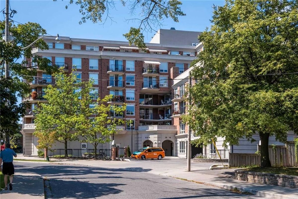 502-18 Wanless Avenue 502-18 Wanless Avenue Toronto C04