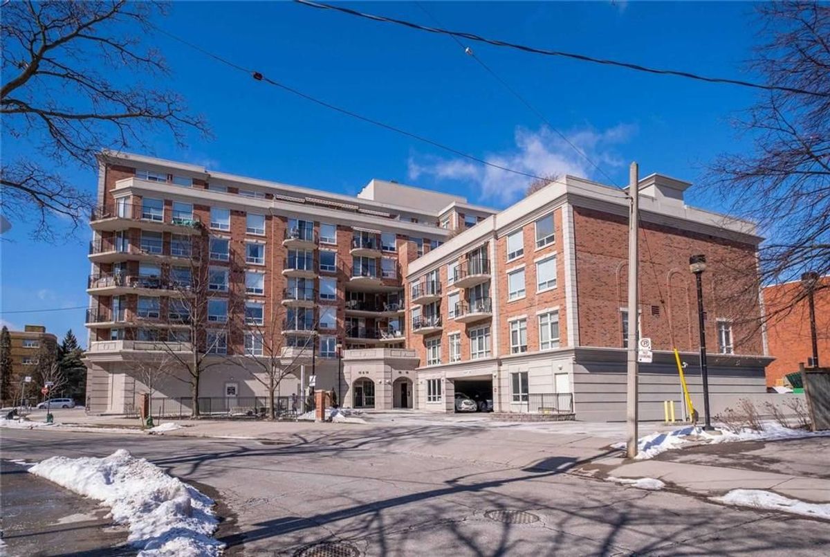 502-18 Wanless Avenue 502-18 Wanless Avenue Toronto C04