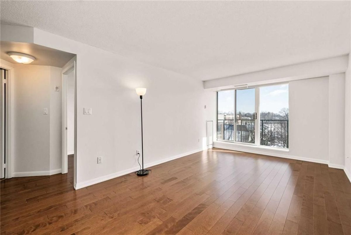502-18 Wanless Avenue 502-18 Wanless Avenue Toronto C04