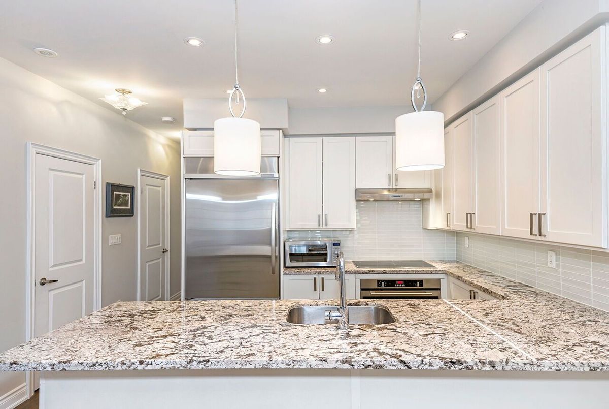 13-30 Hargrave Lane 13-30 Hargrave Lane Toronto C12