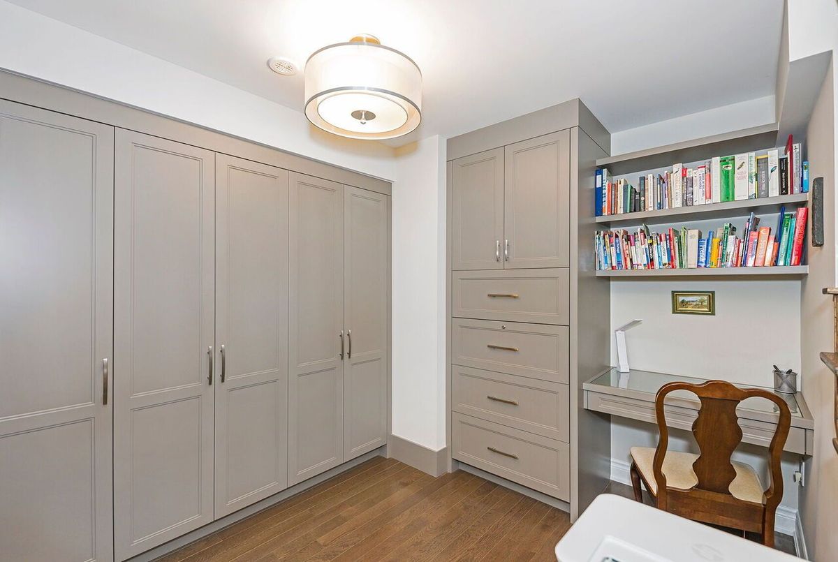 13-30 Hargrave Lane 13-30 Hargrave Lane Toronto C12