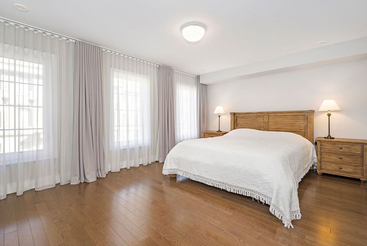 13-30 Hargrave Lane 13-30 Hargrave Lane Toronto C12