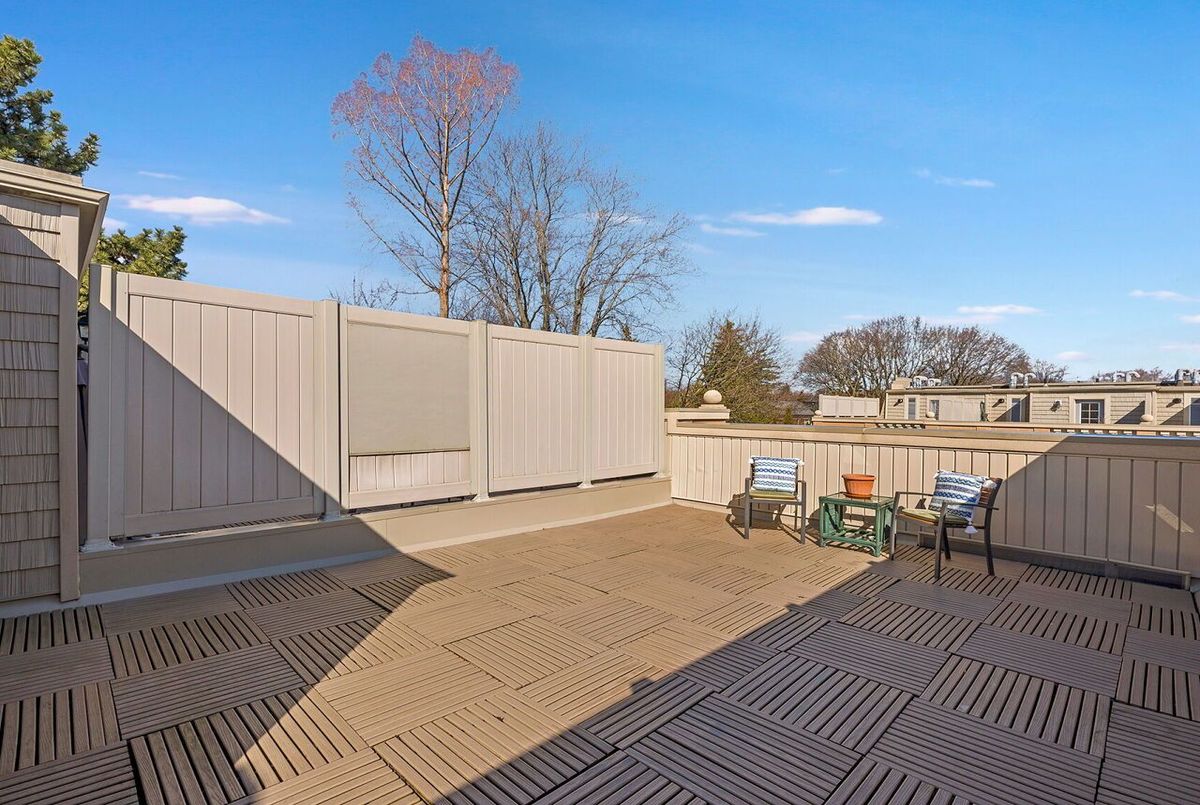 13-30 Hargrave Lane 13-30 Hargrave Lane Toronto C12