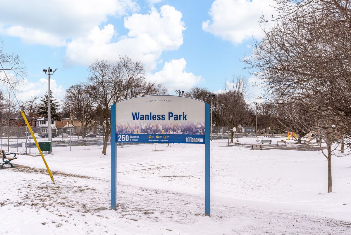 81 Wanless Crescent 81 Wanless Crescent Toronto C04
