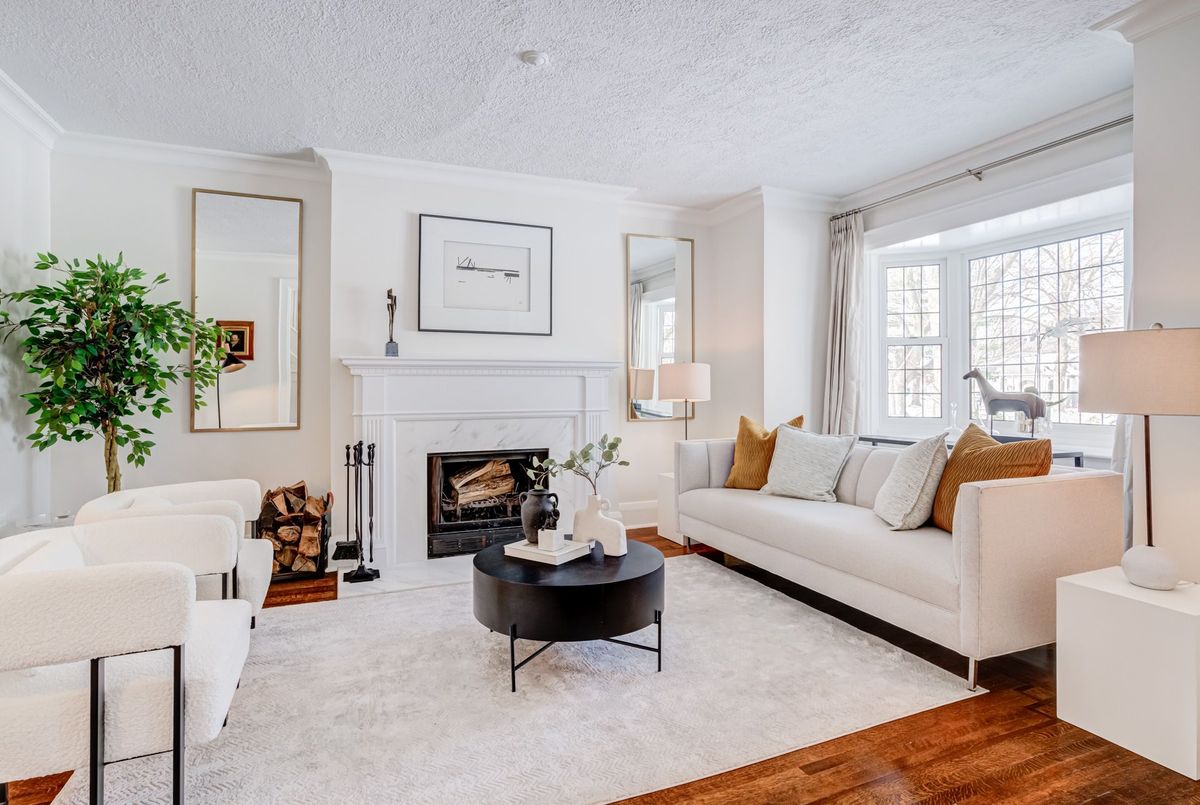81 Wanless Crescent 81 Wanless Crescent Toronto C04