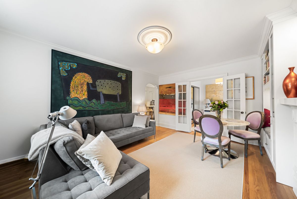 #205-480 Oriole Parkway #205-480 Oriole Parkway Toronto C03