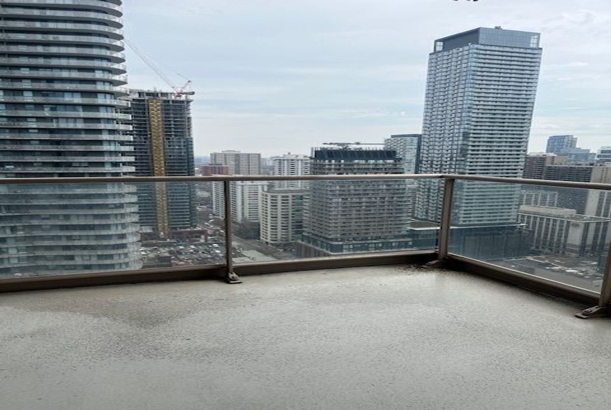 3106-925 Bay Street 3106-925 Bay Street Toronto C01