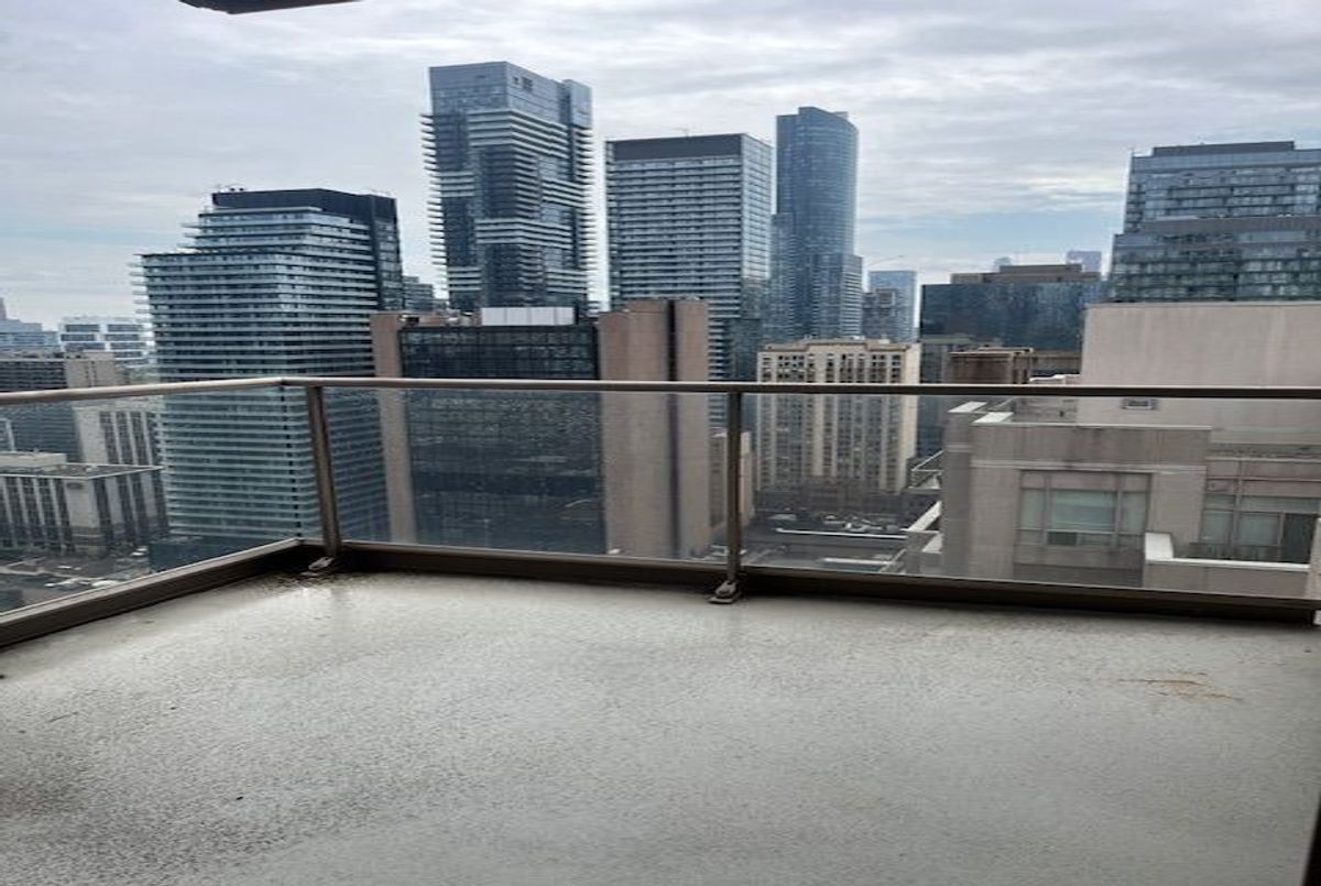 3106-925 Bay Street 3106-925 Bay Street Toronto C01