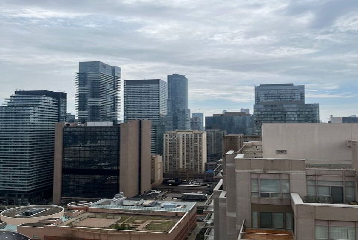 3106-925 Bay Street 3106-925 Bay Street Toronto C01