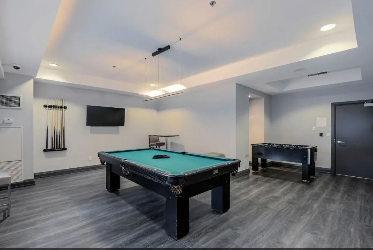 3106-925 Bay Street 3106-925 Bay Street Toronto C01
