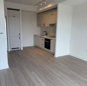 Residential Condo & Other 1 Quarrington Lane Toronto For {
  "AboveGradeFinishedArea": 0,
  "AboveGradeFinishedAreaSource": "",
  "AboveGradeFinishedAreaUnits": "",
  "Acreage": "",
  "Active": false,
  "Address": "1 Quarrington Lane",
  "AirConditioning": "Central Air",
  "AirConditioningYN": false,
  "Amps": "",
  "Appliances": "",
  "ApproxAge": "",
  "ApproxSquareFootage": "500-599",
  "Area": "Toronto",
  "AssessmentYear": "",
  "AssignmentYN": false,
  "AssociationAmenities": "",
  "AssociationFee": "",
  "AssociationFeeIncludes": "",
  "AssociationName": "TSCC",
  "AssociationYN": false,
  "Balcony": "Open",
  "Basement": "None",
  "BasementYN": false,
  "BathroomsFull": 0,
  "BathroomsHalf": 0,
  "Bedrooms": 1,
  "BedroomsDisplay": "1",
  "BedroomsPlus": 0,
  "BedroomsTotal": 1,
  "BelowGradeFinishedArea": 0,
  "BelowGradeFinishedAreaSource": "",
  "BelowGradeFinishedAreaUnits": "",
  "Board": "Toronto Regional Real Estate Board",
  "BuilderName": "",
  "BuildingAreaTotal": "",
  "BuildingAreaUnits": "",
  "BuildingName": "",
  "BusinessName": "",
  "BusinessType": "",
  "BuyerAgencyCompensation": "1/2 motnh",
  "BuyerAgencyCompensationType": "",
  "BuyerAgentAOR": "",
  "BuyerAgentEmail": "",
  "BuyerAgentFullName": "",
  "BuyerAgentId": "",
  "BuyerAgentMlsId": "",
  "BuyerAgentPhone": "",
  "BuyerOfficeId": "",
  "BuyerOfficeMlsId": "",
  "BuyerOfficeName": "",
  "BuyerOfficePhone": "",
  "CarportSpaces": 0,
  "Category": "MLS",
  "ChattelsYN": false,
  "City": "Toronto C13",
  "ClassSearch": "Residential",
  "ClosedDate": "2026-05-15T00:00:00",
  "CoListAgentDesignation": "",
  "CoListAgentEmail": "",
  "CoListAgentID": "9608160",
  "CoListAgentMLSID": "9608160",
  "CoListAgentName": "BEN GHAFFARI, Salesperson",
  "CoListAgentPhone": "",
  "CoListOfficeID": "259011",
  "CoListOfficeMLSID": "259011",
  "CoListOfficeName": "RE/MAX HALLMARK REALTY LTD.",
  "CommercialCondoFee": "",
  "CommercialCondoFeeFrequency": "",
  "CommercialCondoFees": "",
  "Commission": "1/2 motnh",
  "Community": "Banbury-Don Mills",
  "CommunityFeatures": "",
  "Condition": "",
  "ConditionalExpiryDate": "0001-01-01T00:00:00",
  "ConditionOfSale": "",
  "CondoCorpNumber": "0",
  "ConsentToAdvertiseYN": false,
  "ConstructionMaterials": "Concrete",
  "ContactAfterExpiryYN": false,
  "ContractDate": "2026-04-22T00:00:00",
  "Cooling": "Central Air",
  "CoolingYN": false,
  "Country": "CA",
  "CoverPhoto": "https://media.remarketer.ca/PROPTX/C13031826-1.jpg?tr=di-propertynoimage_pj5ksb5iM,f-jpg,q-90",
  "CrossStreet": "Eglinton Ave E / Don Mills Rd",
  "DaysOnMarket": 14,
  "DepositRequired": "",
  "Directions": "Eglinton Ave E / Don Mills Rd",
  "Disclosures": "",
  "DisplayAddress": "3408-1 Quarrington Lane",
  "DisplayAddressYN": true,
  "DistributeToInternetYN": true,
  "Drive": "",
  "Electric": "",
  "ElectricExpense": "",
  "ElectricOnPropertyYN": false,
  "ElectricYN": false,
  "ElementarySchool": "",
  "ElevatorYN": false,
  "Exclusions": "",
  "Expenses": "",
  "ExpiryDate": "2026-08-24T00:00:00",
  "Exposure": "North",
  "Exterior": "",
  "ExteriorFeatures": "",
  "Extras": "",
  "FamilyRoom": "",
  "FireplaceTotal": 0,
  "FireplaceYN": false,
  "Flooring": "",
  "FloorPlans": "",
  "FoundationDetails": "",
  "Franchise": "",
  "FranchiseYN": false,
  "FurnishedYN": false,
  "GarageSpaces": 0,
  "GarageType": "Underground",
  "GarageYN": true,
  "GasYN": false,
  "Geometry": {
    "lat": 43.7201,
    "lon": -79.345
  },
  "GymYN": false,
  "HeatingYN": false,
  "HeatSource": "Gas",
  "HeatType": "Forced Air",
  "HighSchool": "",
  "HoldoverDays": "0",
  "id": "C13031826_PROPTX",
  "IDX": "Y",
  "IDXYN": true,
  "Inclusions": "",
  "InteriorFeatures": "Built-In Oven, Carpet Free, Countertop Range, Storage, Storage Area Lockers",
  "Kitchens": 1,
  "KitchensPlus": 0,
  "LandLeaseAmount": "",
  "LandLeaseYN": false,
  "LastStatus": "Lsd",
  "Latitude": 43.7201,
  "LaundryFeatures": "In-Suite Laundry, Inside, Laundry Closet",
  "LaundryLevel": "",
  "Lease": "",
  "LeaseAgreement": "12 Months",
  "LeaseAgreementYN": false,
  "LeaseFrequency": "",
  "LeaseTerm": "12 Months",
  "LegalDescription": "32",
  "Level": "",
  "ListAgentDesignation": "",
  "ListAgentEmail": "",
  "ListAgentID": "9515288",
  "ListAgentMLSID": "9515288",
  "ListAgentName": "MARCO MOMENI, ABR,CLHMS,SRS, Broker",
  "ListAgentPhone": "",
  "ListAOR": "Toronto Regional Real Estate Board",
  "ListBrokerage": "RE/MAX HALLMARK REALTY LTD.",
  "ListingEntryDate": "2026-04-22T18:30:18",
  "ListingId": "C13031826",
  "ListingKey": "C13031826",
  "ListOfficeID": "259011",
  "ListOfficeMLSID": "259011",
  "ListOfficePhone": "",
  "ListPrice": 2150,
  "ListPricePerUnit": 0,
  "ListPriceUnit": "",
  "LivingArea": "500-599",
  "LivingAreaSource": "",
  "LivingAreaUnits": "",
  "Locker": "Owned",
  "Longitude": -79.345,
  "LotDepth": 0,
  "LotFeatures": "",
  "LotFront": 0,
  "LotIrregularities": "",
  "LotShape": "",
  "LotSizeArea": "",
  "LotSizeAreaUnits": "",
  "LotSizeCode": "",
  "LotSizeDimensions": "",
  "Maintenance": "",
  "Media": [
    {
      "id": "782d8699-7ac5-4efe-88ed-d67912dbac7c-nw_PROPTX",
      "ListingId": "C13031826",
      "ListingKey": "C13031826",
      "MediaId": "782d8699-7ac5-4efe-88ed-d67912dbac7c-nw",
      "ModificationTimestamp": "2026-04-23T23:16:32",
      "MediaOrder": 1,
      "Active": true,
      "MediaSize": "",
      "ResourceName": "Property",
      "ClassName": "ResidentialCondo",
      "MediaDescription": "",
      "PreferredPhotoYN": true,
      "WaterMarkYN": false,
      "MediaName": "",
      "MediaCategory": "Photo",
      "MediaHTML": "",
      "MediaType": "image/jpeg",
      "MediaUrl": "https://trreb-image.ampre.ca/ZmEqV725Li2B50MUXiGkiwjh9ETSEQtu6sqjsv0fOmE/rs:fit:3840:3840/L3RycmViL2xpc3RpbmdzLzQzLzQxLzMzLzQ2L3AvNzgyZDg2OTktN2FjNS00ZWZlLTg4ZWQtZDY3OTEyZGJhYzdjLmpwZWc.jpg",
      "MediaWidth": "600",
      "MediaHeight": "400",
      "MediaStatus": "Active",
      "Source": "PROPTX",
      "OriginatingSystemName": "",
      "RTimestampSql": "2026-04-23T23:20:24.82"
    },
    {
      "id": "99bde274-84dc-476a-baa7-b8a286a371f1-nw_PROPTX",
      "ListingId": "C13031826",
      "ListingKey": "C13031826",
      "MediaId": "99bde274-84dc-476a-baa7-b8a286a371f1-nw",
      "ModificationTimestamp": "2026-04-23T23:16:32",
      "MediaOrder": 2,
      "Active": true,
      "MediaSize": "",
      "ResourceName": "Property",
      "ClassName": "ResidentialCondo",
      "MediaDescription": "",
      "PreferredPhotoYN": false,
      "WaterMarkYN": false,
      "MediaName": "",
      "MediaCategory": "Photo",
      "MediaHTML": "",
      "MediaType": "image/jpeg",
      "MediaUrl": "https://trreb-image.ampre.ca/Z7EFwN21sUeBP7r7TZ81lITJV7YAImTzkVqjeq_9VVs/rs:fit:3840:3840/L3RycmViL2xpc3RpbmdzLzQzLzQxLzMzLzQ2L3AvOTliZGUyNzQtODRkYy00NzZhLWJhYTctYjhhMjg2YTM3MWYxLmpwZWc.jpg",
      "MediaWidth": "600",
      "MediaHeight": "400",
      "MediaStatus": "Active",
      "Source": "PROPTX",
      "OriginatingSystemName": "",
      "RTimestampSql": "2026-04-23T23:20:24.883"
    },
    {
      "id": "6ced56a1-1671-4f0c-b78d-b20bbb3193e1-nw_PROPTX",
      "ListingId": "C13031826",
      "ListingKey": "C13031826",
      "MediaId": "6ced56a1-1671-4f0c-b78d-b20bbb3193e1-nw",
      "ModificationTimestamp": "2026-04-23T23:16:32",
      "MediaOrder": 3,
      "Active": true,
      "MediaSize": "",
      "ResourceName": "Property",
      "ClassName": "ResidentialCondo",
      "MediaDescription": "",
      "PreferredPhotoYN": false,
      "WaterMarkYN": false,
      "MediaName": "",
      "MediaCategory": "Photo",
      "MediaHTML": "",
      "MediaType": "image/jpeg",
      "MediaUrl": "https://trreb-image.ampre.ca/QH4lFrt03XV1VkIls0ixdR1NTXOG1lksWzK-eH8xz70/rs:fit:3840:3840/L3RycmViL2xpc3RpbmdzLzQzLzQxLzMzLzQ2L3AvNmNlZDU2YTEtMTY3MS00ZjBjLWI3OGQtYjIwYmJiMzE5M2UxLmpwZw.jpg",
      "MediaWidth": "1600",
      "MediaHeight": "1200",
      "MediaStatus": "Active",
      "Source": "PROPTX",
      "OriginatingSystemName": "",
      "RTimestampSql": "2026-04-23T23:20:24.897"
    },
    {
      "id": "f6ed9dc2-d9e2-4c5d-a02c-e2e5ee28d414-nw_PROPTX",
      "ListingId": "C13031826",
      "ListingKey": "C13031826",
      "MediaId": "f6ed9dc2-d9e2-4c5d-a02c-e2e5ee28d414-nw",
      "ModificationTimestamp": "2026-04-23T23:16:32",
      "MediaOrder": 4,
      "Active": true,
      "MediaSize": "",
      "ResourceName": "Property",
      "ClassName": "ResidentialCondo",
      "MediaDescription": "",
      "PreferredPhotoYN": false,
      "WaterMarkYN": false,
      "MediaName": "",
      "MediaCategory": "Photo",
      "MediaHTML": "",
      "MediaType": "image/jpeg",
      "MediaUrl": "https://trreb-image.ampre.ca/wFQs_HAKtsTTarTdRyCIEimTpCidSyqtAuC9xsCxa6c/rs:fit:3840:3840/L3RycmViL2xpc3RpbmdzLzQzLzQxLzMzLzQ2L3AvZjZlZDlkYzItZDllMi00YzVkLWEwMmMtZTJlNWVlMjhkNDE0LmpwZw.jpg",
      "MediaWidth": "1200",
      "MediaHeight": "1600",
      "MediaStatus": "Active",
      "Source": "PROPTX",
      "OriginatingSystemName": "",
      "RTimestampSql": "2026-04-23T23:20:24.903"
    },
    {
      "id": "317641d7-9228-4ccf-9662-39183bc7079f-nw_PROPTX",
      "ListingId": "C13031826",
      "ListingKey": "C13031826",
      "MediaId": "317641d7-9228-4ccf-9662-39183bc7079f-nw",
      "ModificationTimestamp": "2026-04-23T23:16:32",
      "MediaOrder": 5,
      "Active": true,
      "MediaSize": "",
      "ResourceName": "Property",
      "ClassName": "ResidentialCondo",
      "MediaDescription": "",
      "PreferredPhotoYN": false,
      "WaterMarkYN": false,
      "MediaName": "",
      "MediaCategory": "Photo",
      "MediaHTML": "",
      "MediaType": "image/jpeg",
      "MediaUrl": "https://trreb-image.ampre.ca/ah480QscGHKsHtnpj0h6hgap7IxrKfP80m0Unlp9nvE/rs:fit:3840:3840/L3RycmViL2xpc3RpbmdzLzQzLzQxLzMzLzQ2L3AvMzE3NjQxZDctOTIyOC00Y2NmLTk2NjItMzkxODNiYzcwNzlmLmpwZw.jpg",
      "MediaWidth": "1200",
      "MediaHeight": "1600",
      "MediaStatus": "Active",
      "Source": "PROPTX",
      "OriginatingSystemName": "",
      "RTimestampSql": "2026-04-23T23:20:24.84"
    },
    {
      "id": "8552562c-f146-487c-975e-8f7858bad6ae-nw_PROPTX",
      "ListingId": "C13031826",
      "ListingKey": "C13031826",
      "MediaId": "8552562c-f146-487c-975e-8f7858bad6ae-nw",
      "ModificationTimestamp": "2026-04-23T23:16:32",
      "MediaOrder": 6,
      "Active": true,
      "MediaSize": "",
      "ResourceName": "Property",
      "ClassName": "ResidentialCondo",
      "MediaDescription": "",
      "PreferredPhotoYN": false,
      "WaterMarkYN": false,
      "MediaName": "",
      "MediaCategory": "Photo",
      "MediaHTML": "",
      "MediaType": "image/jpeg",
      "MediaUrl": "https://trreb-image.ampre.ca/eisBk0L2EpX7uePK5tKQjiy7pfQmflCNpttnTGuMnnk/rs:fit:3840:3840/L3RycmViL2xpc3RpbmdzLzQzLzQxLzMzLzQ2L3AvODU1MjU2MmMtZjE0Ni00ODdjLTk3NWUtOGY3ODU4YmFkNmFlLmpwZw.jpg",
      "MediaWidth": "1200",
      "MediaHeight": "1600",
      "MediaStatus": "Active",
      "Source": "PROPTX",
      "OriginatingSystemName": "",
      "RTimestampSql": "2026-04-23T23:20:24.89"
    },
    {
      "id": "5db7a2fa-36f1-4af6-aafd-d7f6788c9775-nw_PROPTX",
      "ListingId": "C13031826",
      "ListingKey": "C13031826",
      "MediaId": "5db7a2fa-36f1-4af6-aafd-d7f6788c9775-nw",
      "ModificationTimestamp": "2026-04-23T23:16:32",
      "MediaOrder": 7,
      "Active": true,
      "MediaSize": "",
      "ResourceName": "Property",
      "ClassName": "ResidentialCondo",
      "MediaDescription": "",
      "PreferredPhotoYN": false,
      "WaterMarkYN": false,
      "MediaName": "",
      "MediaCategory": "Photo",
      "MediaHTML": "",
      "MediaType": "image/jpeg",
      "MediaUrl": "https://trreb-image.ampre.ca/tCFNvFUitkmvxKUjQO2F7HCdgKGEnvrbkg3jWIUJLyw/rs:fit:3840:3840/L3RycmViL2xpc3RpbmdzLzQzLzQxLzMzLzQ2L3AvNWRiN2EyZmEtMzZmMS00YWY2LWFhZmQtZDdmNjc4OGM5Nzc1LmpwZw.jpg",
      "MediaWidth": "1200",
      "MediaHeight": "1600",
      "MediaStatus": "Active",
      "Source": "PROPTX",
      "OriginatingSystemName": "",
      "RTimestampSql": "2026-04-23T23:20:24.927"
    },
    {
      "id": "4bbe840d-6818-4cd5-91f3-5dfc79410f3a-nw_PROPTX",
      "ListingId": "C13031826",
      "ListingKey": "C13031826",
      "MediaId": "4bbe840d-6818-4cd5-91f3-5dfc79410f3a-nw",
      "ModificationTimestamp": "2026-04-23T23:16:32",
      "MediaOrder": 8,
      "Active": true,
      "MediaSize": "",
      "ResourceName": "Property",
      "ClassName": "ResidentialCondo",
      "MediaDescription": "",
      "PreferredPhotoYN": false,
      "WaterMarkYN": false,
      "MediaName": "",
      "MediaCategory": "Photo",
      "MediaHTML": "",
      "MediaType": "image/jpeg",
      "MediaUrl": "https://trreb-image.ampre.ca/yEGjVnXEdNQJAYP6I4ejSbuh7_GEr96dEPq3KWedXqE/rs:fit:3840:3840/L3RycmViL2xpc3RpbmdzLzQzLzQxLzMzLzQ2L3AvNGJiZTg0MGQtNjgxOC00Y2Q1LTkxZjMtNWRmYzc5NDEwZjNhLmpwZw.jpg",
      "MediaWidth": "1600",
      "MediaHeight": "1200",
      "MediaStatus": "Active",
      "Source": "PROPTX",
      "OriginatingSystemName": "",
      "RTimestampSql": "2026-04-23T23:20:24.933"
    },
    {
      "id": "a2319a53-1434-4b2c-b3bd-d0062a81f3ba-nw_PROPTX",
      "ListingId": "C13031826",
      "ListingKey": "C13031826",
      "MediaId": "a2319a53-1434-4b2c-b3bd-d0062a81f3ba-nw",
      "ModificationTimestamp": "2026-04-23T23:16:32",
      "MediaOrder": 9,
      "Active": true,
      "MediaSize": "",
      "ResourceName": "Property",
      "ClassName": "ResidentialCondo",
      "MediaDescription": "",
      "PreferredPhotoYN": false,
      "WaterMarkYN": false,
      "MediaName": "",
      "MediaCategory": "Photo",
      "MediaHTML": "",
      "MediaType": "image/jpeg",
      "MediaUrl": "https://trreb-image.ampre.ca/32T9Fi06IXMjC5pceoxjpAzOJ49Emhv0Im98uuo9QCs/rs:fit:3840:3840/L3RycmViL2xpc3RpbmdzLzQzLzQxLzMzLzQ2L3AvYTIzMTlhNTMtMTQzNC00YjJjLWIzYmQtZDAwNjJhODFmM2JhLmpwZw.jpg",
      "MediaWidth": "1200",
      "MediaHeight": "1600",
      "MediaStatus": "Active",
      "Source": "PROPTX",
      "OriginatingSystemName": "",
      "RTimestampSql": "2026-04-23T23:20:24.94"
    },
    {
      "id": "56d37d1c-e0b0-4d13-ba17-f34e5a8f2949-nw_PROPTX",
      "ListingId": "C13031826",
      "ListingKey": "C13031826",
      "MediaId": "56d37d1c-e0b0-4d13-ba17-f34e5a8f2949-nw",
      "ModificationTimestamp": "2026-04-23T23:16:33",
      "MediaOrder": 10,
      "Active": true,
      "MediaSize": "",
      "ResourceName": "Property",
      "ClassName": "ResidentialCondo",
      "MediaDescription": "",
      "PreferredPhotoYN": false,
      "WaterMarkYN": false,
      "MediaName": "",
      "MediaCategory": "Photo",
      "MediaHTML": "",
      "MediaType": "image/jpeg",
      "MediaUrl": "https://trreb-image.ampre.ca/EBn8uH-gfe6J-LK-IZzssRqMozQR_iZZEaA7qMMKRi0/rs:fit:3840:3840/L3RycmViL2xpc3RpbmdzLzQzLzQxLzMzLzQ2L3AvNTZkMzdkMWMtZTBiMC00ZDEzLWJhMTctZjM0ZTVhOGYyOTQ5LmpwZw.jpg",
      "MediaWidth": "1600",
      "MediaHeight": "1200",
      "MediaStatus": "Active",
      "Source": "PROPTX",
      "OriginatingSystemName": "",
      "RTimestampSql": "2026-04-23T23:20:24.943"
    },
    {
      "id": "52284501-ce46-4e40-9b5a-40b1c9dc0f86-nw_PROPTX",
      "ListingId": "C13031826",
      "ListingKey": "C13031826",
      "MediaId": "52284501-ce46-4e40-9b5a-40b1c9dc0f86-nw",
      "ModificationTimestamp": "2026-04-23T23:16:33",
      "MediaOrder": 11,
      "Active": true,
      "MediaSize": "",
      "ResourceName": "Property",
      "ClassName": "ResidentialCondo",
      "MediaDescription": "",
      "PreferredPhotoYN": false,
      "WaterMarkYN": false,
      "MediaName": "",
      "MediaCategory": "Photo",
      "MediaHTML": "",
      "MediaType": "image/jpeg",
      "MediaUrl": "https://trreb-image.ampre.ca/QjsgXKsrFB_rrCU3m6-wVPbzZd5g0gJjpcGQuFSdbiQ/rs:fit:3840:3840/L3RycmViL2xpc3RpbmdzLzQzLzQxLzMzLzQ2L3AvNTIyODQ1MDEtY2U0Ni00ZTQwLTliNWEtNDBiMWM5ZGMwZjg2LmpwZw.jpg",
      "MediaWidth": "1200",
      "MediaHeight": "1600",
      "MediaStatus": "Active",
      "Source": "PROPTX",
      "OriginatingSystemName": "",
      "RTimestampSql": "2026-04-23T23:20:24.967"
    },
    {
      "id": "25c0f1a5-d1bb-419b-8cc2-d4a1f93977cb-nw_PROPTX",
      "ListingId": "C13031826",
      "ListingKey": "C13031826",
      "MediaId": "25c0f1a5-d1bb-419b-8cc2-d4a1f93977cb-nw",
      "ModificationTimestamp": "2026-04-23T23:16:33",
      "MediaOrder": 12,
      "Active": true,
      "MediaSize": "",
      "ResourceName": "Property",
      "ClassName": "ResidentialCondo",
      "MediaDescription": "",
      "PreferredPhotoYN": false,
      "WaterMarkYN": false,
      "MediaName": "",
      "MediaCategory": "Photo",
      "MediaHTML": "",
      "MediaType": "image/jpeg",
      "MediaUrl": "https://trreb-image.ampre.ca/sDTkCOiiluAyd0LzwwdAcZt2NC7lDO6TNoaILCU9dns/rs:fit:3840:3840/L3RycmViL2xpc3RpbmdzLzQzLzQxLzMzLzQ2L3AvMjVjMGYxYTUtZDFiYi00MTliLThjYzItZDRhMWY5Mzk3N2NiLmpwZw.jpg",
      "MediaWidth": "1200",
      "MediaHeight": "1600",
      "MediaStatus": "Active",
      "Source": "PROPTX",
      "OriginatingSystemName": "",
      "RTimestampSql": "2026-04-23T23:20:24.973"
    },
    {
      "id": "9c20f8a7-2612-4d35-a9e3-f3d7cde16619-nw_PROPTX",
      "ListingId": "C13031826",
      "ListingKey": "C13031826",
      "MediaId": "9c20f8a7-2612-4d35-a9e3-f3d7cde16619-nw",
      "ModificationTimestamp": "2026-04-23T23:16:32",
      "MediaOrder": 13,
      "Active": true,
      "MediaSize": "",
      "ResourceName": "Property",
      "ClassName": "ResidentialCondo",
      "MediaDescription": "",
      "PreferredPhotoYN": false,
      "WaterMarkYN": false,
      "MediaName": "",
      "MediaCategory": "Photo",
      "MediaHTML": "",
      "MediaType": "image/jpeg",
      "MediaUrl": "https://trreb-image.ampre.ca/Nz6VJ5f-LlkLjCKHtQjYAA7W1FTzGbf0CncIo0_t-A4/rs:fit:3840:3840/L3RycmViL2xpc3RpbmdzLzQzLzQxLzMzLzQ2L3AvOWMyMGY4YTctMjYxMi00ZDM1LWE5ZTMtZjNkN2NkZTE2NjE5LmpwZw.jpg",
      "MediaWidth": "1600",
      "MediaHeight": "1200",
      "MediaStatus": "Active",
      "Source": "PROPTX",
      "OriginatingSystemName": "",
      "RTimestampSql": "2026-04-23T23:20:24.85"
    },
    {
      "id": "795cbf2e-3bfb-4bcc-99b7-8ce0054ab2d1-nw_PROPTX",
      "ListingId": "C13031826",
      "ListingKey": "C13031826",
      "MediaId": "795cbf2e-3bfb-4bcc-99b7-8ce0054ab2d1-nw",
      "ModificationTimestamp": "2026-04-23T23:16:33",
      "MediaOrder": 14,
      "Active": true,
      "MediaSize": "",
      "ResourceName": "Property",
      "ClassName": "ResidentialCondo",
      "MediaDescription": "",
      "PreferredPhotoYN": false,
      "WaterMarkYN": false,
      "MediaName": "",
      "MediaCategory": "Photo",
      "MediaHTML": "",
      "MediaType": "image/jpeg",
      "MediaUrl": "https://trreb-image.ampre.ca/pe2U4ludut5RVq5eiYqfOnRXOOPahFReRfucjhEYE3o/rs:fit:3840:3840/L3RycmViL2xpc3RpbmdzLzQzLzQxLzMzLzQ2L3AvNzk1Y2JmMmUtM2JmYi00YmNjLTk5YjctOGNlMDA1NGFiMmQxLmpwZw.jpg",
      "MediaWidth": "1600",
      "MediaHeight": "1200",
      "MediaStatus": "Active",
      "Source": "PROPTX",
      "OriginatingSystemName": "",
      "RTimestampSql": "2026-04-23T23:20:24.98"
    },
    {
      "id": "5e19cfc4-faff-4b39-99bb-72a98cd17213-nw_PROPTX",
      "ListingId": "C13031826",
      "ListingKey": "C13031826",
      "MediaId": "5e19cfc4-faff-4b39-99bb-72a98cd17213-nw",
      "ModificationTimestamp": "2026-04-23T23:16:33",
      "MediaOrder": 15,
      "Active": true,
      "MediaSize": "",
      "ResourceName": "Property",
      "ClassName": "ResidentialCondo",
      "MediaDescription": "",
      "PreferredPhotoYN": false,
      "WaterMarkYN": false,
      "MediaName": "",
      "MediaCategory": "Photo",
      "MediaHTML": "",
      "MediaType": "image/jpeg",
      "MediaUrl": "https://trreb-image.ampre.ca/ntX2BhtvGryi8RVR6TrRo3M7Xk4Cp6OBn_H58VlRbJE/rs:fit:3840:3840/L3RycmViL2xpc3RpbmdzLzQzLzQxLzMzLzQ2L3AvNWUxOWNmYzQtZmFmZi00YjM5LTk5YmItNzJhOThjZDE3MjEzLkpQRw.jpg",
      "MediaWidth": "1600",
      "MediaHeight": "1200",
      "MediaStatus": "Active",
      "Source": "PROPTX",
      "OriginatingSystemName": "",
      "RTimestampSql": "2026-04-23T23:20:24.983"
    },
    {
      "id": "36b6ddfc-5f6c-485d-a3ca-d2a2496c1ef5-nw_PROPTX",
      "ListingId": "C13031826",
      "ListingKey": "C13031826",
      "MediaId": "36b6ddfc-5f6c-485d-a3ca-d2a2496c1ef5-nw",
      "ModificationTimestamp": "2026-04-23T23:16:33",
      "MediaOrder": 16,
      "Active": true,
      "MediaSize": "",
      "ResourceName": "Property",
      "ClassName": "ResidentialCondo",
      "MediaDescription": "",
      "PreferredPhotoYN": false,
      "WaterMarkYN": false,
      "MediaName": "",
      "MediaCategory": "Photo",
      "MediaHTML": "",
      "MediaType": "image/jpeg",
      "MediaUrl": "https://trreb-image.ampre.ca/01SbZg44L76UO2Mc6EKm8FK5G7x8bnIRJbd7QarLpAk/rs:fit:3840:3840/L3RycmViL2xpc3RpbmdzLzQzLzQxLzMzLzQ2L3AvMzZiNmRkZmMtNWY2Yy00ODVkLWEzY2EtZDJhMjQ5NmMxZWY1LmpwZw.jpg",
      "MediaWidth": "1200",
      "MediaHeight": "1600",
      "MediaStatus": "Active",
      "Source": "PROPTX",
      "OriginatingSystemName": "",
      "RTimestampSql": "2026-04-23T23:20:24.99"
    },
    {
      "id": "69c49291-5f76-4cea-bc3c-f9da70d599ac-nw_PROPTX",
      "ListingId": "C13031826",
      "ListingKey": "C13031826",
      "MediaId": "69c49291-5f76-4cea-bc3c-f9da70d599ac-nw",
      "ModificationTimestamp": "2026-04-23T23:16:33",
      "MediaOrder": 17,
      "Active": true,
      "MediaSize": "",
      "ResourceName": "Property",
      "ClassName": "ResidentialCondo",
      "MediaDescription": "",
      "PreferredPhotoYN": false,
      "WaterMarkYN": false,
      "MediaName": "",
      "MediaCategory": "Photo",
      "MediaHTML": "",
      "MediaType": "image/jpeg",
      "MediaUrl": "https://trreb-image.ampre.ca/y66nu-jXk_NykKhAiopkJKx31bct58nNe3FHpRRX6qc/rs:fit:3840:3840/L3RycmViL2xpc3RpbmdzLzQzLzQxLzMzLzQ2L3AvNjljNDkyOTEtNWY3Ni00Y2VhLWJjM2MtZjlkYTcwZDU5OWFjLmpwZw.jpg",
      "MediaWidth": "1200",
      "MediaHeight": "1600",
      "MediaStatus": "Active",
      "Source": "PROPTX",
      "OriginatingSystemName": "",
      "RTimestampSql": "2026-04-23T23:20:24.997"
    },
    {
      "id": "ffa2c526-06f1-4967-ae7f-f489294d4565-nw_PROPTX",
      "ListingId": "C13031826",
      "ListingKey": "C13031826",
      "MediaId": "ffa2c526-06f1-4967-ae7f-f489294d4565-nw",
      "ModificationTimestamp": "2026-04-23T23:16:33",
      "MediaOrder": 18,
      "Active": true,
      "MediaSize": "",
      "ResourceName": "Property",
      "ClassName": "ResidentialCondo",
      "MediaDescription": "",
      "PreferredPhotoYN": false,
      "WaterMarkYN": false,
      "MediaName": "",
      "MediaCategory": "Photo",
      "MediaHTML": "",
      "MediaType": "image/jpeg",
      "MediaUrl": "https://trreb-image.ampre.ca/imtBuQWiHR20AKN7AqseDwZ5DuWvwNw8QfjMhRsj9vY/rs:fit:3840:3840/L3RycmViL2xpc3RpbmdzLzQzLzQxLzMzLzQ2L3AvZmZhMmM1MjYtMDZmMS00OTY3LWFlN2YtZjQ4OTI5NGQ0NTY1LmpwZw.jpg",
      "MediaWidth": "1200",
      "MediaHeight": "1600",
      "MediaStatus": "Active",
      "Source": "PROPTX",
      "OriginatingSystemName": "",
      "RTimestampSql": "2026-04-23T23:20:25.007"
    },
    {
      "id": "4a1eb944-7c56-48c9-8f5d-86f883660002-nw_PROPTX",
      "ListingId": "C13031826",
      "ListingKey": "C13031826",
      "MediaId": "4a1eb944-7c56-48c9-8f5d-86f883660002-nw",
      "ModificationTimestamp": "2026-04-23T23:16:32",
      "MediaOrder": 19,
      "Active": true,
      "MediaSize": "",
      "ResourceName": "Property",
      "ClassName": "ResidentialCondo",
      "MediaDescription": "",
      "PreferredPhotoYN": false,
      "WaterMarkYN": false,
      "MediaName": "",
      "MediaCategory": "Photo",
      "MediaHTML": "",
      "MediaType": "image/jpeg",
      "MediaUrl": "https://trreb-image.ampre.ca/5l7o-GsmdeWTgIEwiY7eyoLGfTVMpGXWvWSbuO4q9UI/rs:fit:3840:3840/L3RycmViL2xpc3RpbmdzLzQzLzQxLzMzLzQ2L3AvNGExZWI5NDQtN2M1Ni00OGM5LThmNWQtODZmODgzNjYwMDAyLmpwZw.jpg",
      "MediaWidth": "1600",
      "MediaHeight": "1200",
      "MediaStatus": "Active",
      "Source": "PROPTX",
      "OriginatingSystemName": "",
      "RTimestampSql": "2026-04-23T23:20:24.92"
    },
    {
      "id": "982b1d78-619f-4215-8d80-71fb4b920d7e-nw_PROPTX",
      "ListingId": "C13031826",
      "ListingKey": "C13031826",
      "MediaId": "982b1d78-619f-4215-8d80-71fb4b920d7e-nw",
      "ModificationTimestamp": "2026-04-23T23:16:33",
      "MediaOrder": 20,
      "Active": true,
      "MediaSize": "",
      "ResourceName": "Property",
      "ClassName": "ResidentialCondo",
      "MediaDescription": "",
      "PreferredPhotoYN": false,
      "WaterMarkYN": false,
      "MediaName": "",
      "MediaCategory": "Photo",
      "MediaHTML": "",
      "MediaType": "image/jpeg",
      "MediaUrl": "https://trreb-image.ampre.ca/9kplalltJ1r9qg25TfVMOu7ZEB4DxjnCajfLRSLfenw/rs:fit:3840:3840/L3RycmViL2xpc3RpbmdzLzQzLzQxLzMzLzQ2L3AvOTgyYjFkNzgtNjE5Zi00MjE1LThkODAtNzFmYjRiOTIwZDdlLmpwZw.jpg",
      "MediaWidth": "1200",
      "MediaHeight": "1600",
      "MediaStatus": "Active",
      "Source": "PROPTX",
      "OriginatingSystemName": "",
      "RTimestampSql": "2026-04-23T23:20:25.013"
    },
    {
      "id": "7293a335-ddb3-4deb-9547-f91435e1177d-nw_PROPTX",
      "ListingId": "C13031826",
      "ListingKey": "C13031826",
      "MediaId": "7293a335-ddb3-4deb-9547-f91435e1177d-nw",
      "ModificationTimestamp": "2026-04-23T23:16:33",
      "MediaOrder": 21,
      "Active": true,
      "MediaSize": "",
      "ResourceName": "Property",
      "ClassName": "ResidentialCondo",
      "MediaDescription": "",
      "PreferredPhotoYN": false,
      "WaterMarkYN": false,
      "MediaName": "",
      "MediaCategory": "Photo",
      "MediaHTML": "",
      "MediaType": "image/jpeg",
      "MediaUrl": "https://trreb-image.ampre.ca/2VXSpPQvUAe8r_0_l_S22GOIbC9-B1Lt37KvoaOOaKg/rs:fit:3840:3840/L3RycmViL2xpc3RpbmdzLzQzLzQxLzMzLzQ2L3AvNzI5M2EzMzUtZGRiMy00ZGViLTk1NDctZjkxNDM1ZTExNzdkLmpwZw.jpg",
      "MediaWidth": "1200",
      "MediaHeight": "1600",
      "MediaStatus": "Active",
      "Source": "PROPTX",
      "OriginatingSystemName": "",
      "RTimestampSql": "2026-04-23T23:20:25.02"
    }
  ],
  "MediaChangeTimestamp": "2026-04-23T23:16:33",
  "MLS": "C13031826",
  "MLSLastStatus": "Leased",
  "MLSNumber": "C13031826",
  "MLSStatus": "Leased",
  "Municipality": "Toronto",
  "MunicipalityDistrict": "Toronto C13",
  "NewConstructionYN": false,
  "NumberOfBuildings": 0,
  "NumberOfUnitsTotal": 0,
  "OccupantType": "Vacant",
  "OpenHouses": [],
  "OpenHouseYN": false,
  "OriginalPrice": 2150,
  "OwnershipType": "",
  "ParcelNumber": "",
  "ParkingIncludedYN": false,
  "ParkingSpaces": 0,
  "PaymentFrequency": "",
  "PaymentMethod": "",
  "PetsPermitted": "No",
  "PetsPermittedYN": false,
  "PhotoCount": 21,
  "PictureYN": false,
  "PoolFeatures": "",
  "PoolYN": false,
  "PossessionDate": "",
  "PostalCode": "M3C 0S4",
  "PreviousListPrice": 0,
  "PriceChange": false,
  "PriceChangeTimestamp": "0001-01-01T00:00:00",
  "PriorMlsStatus": "New",
  "PrivateEntrance": "",
  "PrivateEntranceYN": true,
  "PrivateRemarks": "",
  "PropertyAttachedYN": false,
  "PropertyCondition": "",
  "PropertyFeatures": "",
  "PropertyManagementCompany": "Forest Hill Kipling Property Management",
  "PropertyStyleSearch": "Apartment",
  "PropertySubType": "Condo Apartment",
  "PropertySubTypeSearch": "Condo",
  "PropertyType": "Residential Condo & Other",
  "PropertyTypeSearch": "Residential",
  "Province": "ON",
  "PurchaseContractDate": "2026-05-06T00:00:00",
  "RemarksForClients": "Welcome to One Crosstown by Aspen Ridge Homes - a brand new, never-lived-in 1-bedroom, 1-bathroom condo offering elevated finishes and a highly functional layout. This bright and well-designed suite stands out with premium upgrades, including enhanced flooring, upgraded cabinetry, and refined interior details that add both style and long-term value. The open-concept living space is efficient and comfortable, ideal for end-users or investors looking for quality in a growing community. Enjoy unobstructed views and natural light, creating a more open and inviting feel throughout the unit. Added convenience includes one underground parking space and one storage locker. Located at 1 Quarrington Lane, Toronto, in the heart of the Eglinton Crosstown LRT corridor - this is one of the city's most rapidly developing and connected neighbourhoods. Just steps to transit, and minutes to the Don Valley Parkway, Ontario Science Centre, parks, shopping, dining, and everyday essentials. This is an opportunity to own a thoughtfully upgraded unit in a high-growth location with strong future upside. Be the first to live in this brand new, never lived in 1 bed/1 bath suite at ONE Crosstown. Suite 3408 offers 530+ sq ft of efficient living space with an open balcony and unobstructed north views over Sunnybrook Park. Bright, open concept layout with floor to ceiling windows. Includes 1 locker and internet. Amenities coming soon: concierge, fitness & yoga studios, lounge/party rooms, games/meeting spaces, basketball court, co working areas, guest suites & more. Prime Eglinton/Don Mills location steps to Sunnybrook Park, TTC, future LRT, and quick access to the DVP.",
  "Restricted": true,
  "RetirementYN": false,
  "RoadFrontageType": "",
  "RoadSurfaceType": "",
  "RollNumber": "",
  "Roof": "",
  "Rooms": [],
  "RoomsAboveGrade": 4,
  "RoomsBelowGrade": 0,
  "RoomsTotal": 0,
  "RoomsYN": false,
  "RTimestampSql": "2026-05-12T21:35:28.683",
  "SaleLease": "Lease",
  "SalesBrochure": "",
  "Sauna": "",
  "SaunaYN": false,
  "Sewers": "",
  "ShowingInstruction": "Lockbox",
  "SignOnPropertyYN": false,
  "Sold": true,
  "SoldDate": "2026-05-06T00:00:00",
  "SoldPrice": 2150,
  "Source": "PROPTX",
  "SourceSystemID": "A00001796",
  "SpaFeatures": "",
  "SpaYN": false,
  "SPLP": 100,
  "SqFtRangeMax": 599,
  "SqFtRangeMin": 500,
  "SqFtTotal": 0,
  "StandardStatus": "Closed",
  "Status": "U",
  "Stories": "32",
  "StoriesTotal": "",
  "StreetAbbreviation": "",
  "StreetDirection": "",
  "StreetName": "Quarrington",
  "StreetNumber": "1",
  "StreetSuffix": "Lane",
  "StreetSuffixCode": "",
  "StructureType": "",
  "Style": "Apartment",
  "SubLeaseYN": false,
  "Summary": "listingkey:C13031826 | mls_number:C13031826 | address:1 Quarrington Lane 3408, Toronto C13, ON M3C 0S4 | community:Banbury-Don Mills | property_type:Residential Condo & Other | property_subtype:Condo Apartment | building_type:Condo Apartment | building_style:Apartment | list_price:2150 | list_date:4/22/2026 6:30:18 PM | sold_price:2150 | sold_date:5/6/2026 12:00:00 AM | bed:1 | bath:1 | active:False | sold:True | source:PROPTX | transaction:Lease | listing_office:RE/MAX HALLMARK REALTY LTD. | thumbnail:https://media.remarketer.ca/PROPTX/C13031826-1.jpg?tr=di-propertynoimage_pj5ksb5iM,f-jpg,w-600,h-600,q-90,c-maintain_ratio,fo-center",
  "SurveyType": "None",
  "SurveyYear": "",
  "SurveyYN": false,
  "SuspendedDate": "0001-01-01T00:00:00",
  "TaxAssessedValue": "",
  "Taxes": 0,
  "TaxLegalDescription": "",
  "TaxYear": "",
  "TenantPays": "",
  "TerminatedDate": "0001-01-01T00:00:00",
  "Thumbnail": "https://media.remarketer.ca/PROPTX/C13031826-1.jpg?tr=di-propertynoimage_pj5ksb5iM,f-jpg,w-600,h-600,q-90,c-maintain_ratio,fo-center",
  "TimeShareYN": false,
  "TimestampSql": "2026-05-12T21:23:08",
  "TMI": "",
  "TotalArea": "",
  "TotalAreaUnit": "",
  "TotalParkingSpaces": 0,
  "Type": "Condo Apartment",
  "TypeSearch": "Apartment Unit",
  "UFFI": "",
  "UnitNumber": "3408",
  "Units": "",
  "UnparsedAddress": "1 Quarrington Lane 3408, Toronto C13, ON M3C 0S4",
  "Use": "",
  "Utilities": "",
  "UtilityExpenses": "",
  "View": "",
  "VirtualTour3DURL": "",
  "VirtualTourURL": "",
  "VirtualTourURLUnbranded": "",
  "Volts": "",
  "Warranty": "",
  "WarrantyYN": false,
  "Washrooms": 1,
  "Water": "",
  "WaterBodyName": "",
  "WaterBodyType": "",
  "WaterExpense": "",
  "Waterfront": "",
  "WaterFrontage": "",
  "WaterFrontageFt": "",
  "WaterfrontYN": false,
  "WaterIncluded": "",
  "WaterSupplyTypes": "",
  "WaterView": "",
  "WaterYN": false,
  "WellCapacity": "",
  "WellCapacityUnits": "",
  "WellDepth": "",
  "WellDepthUnits": "",
  "Winterized": "",
  "YearBuilt": "",
  "Zoning": ""
}.(string)property[