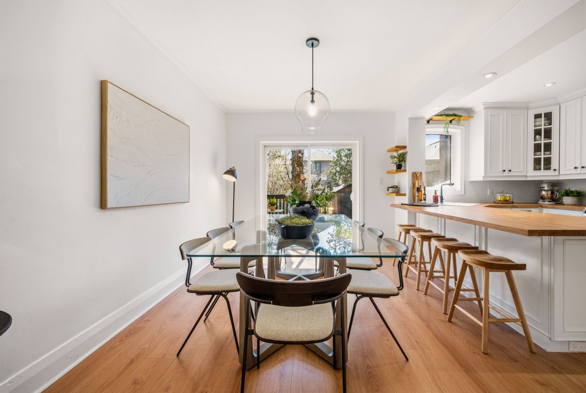 93 Brookdale Avenue 93 Brookdale Avenue Toronto C04