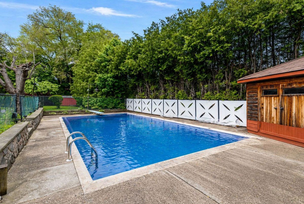 522 Cummer Avenue 522 Cummer Avenue Toronto C15