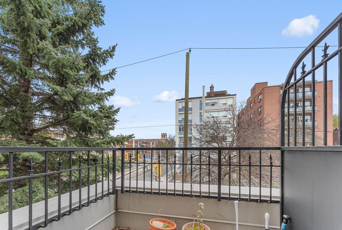 13-260 Russell Hill Road 13-260 Russell Hill Road Toronto C02