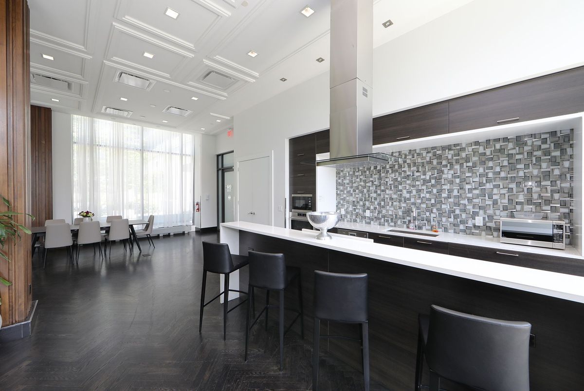 307E-78 Tecumseth Street 307E-78 Tecumseth Street Toronto C01