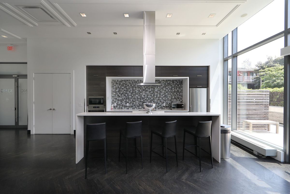 307E-78 Tecumseth Street 307E-78 Tecumseth Street Toronto C01
