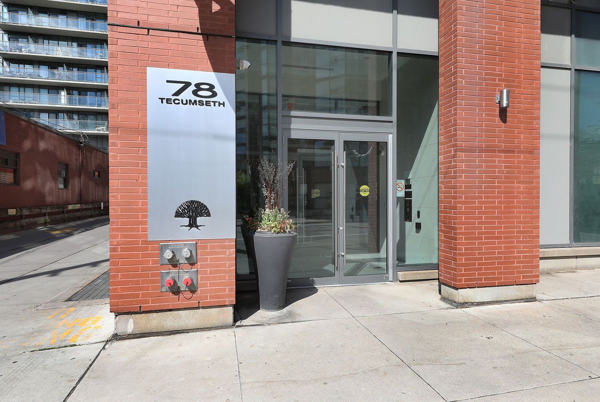 307E-78 Tecumseth Street 307E-78 Tecumseth Street Toronto C01