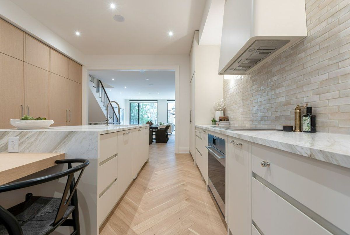 32 Evergreen Gardens 32 Evergreen Gardens Toronto C11