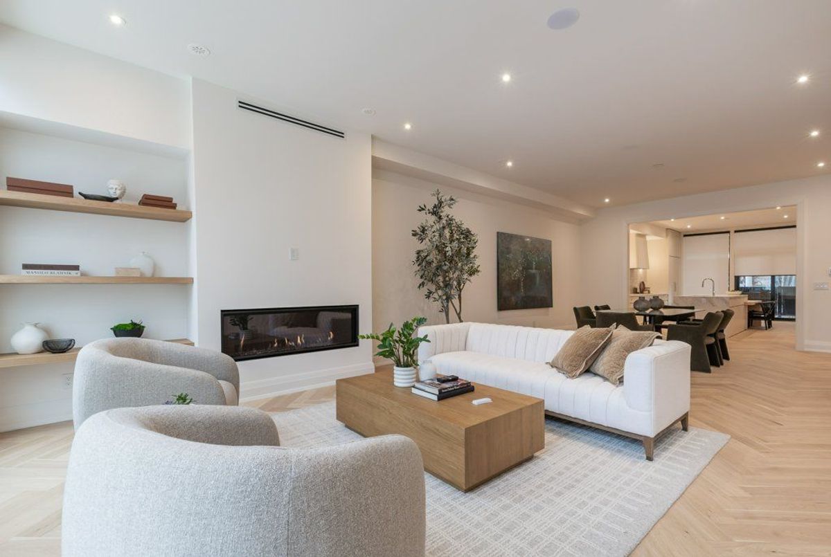 32 Evergreen Gardens 32 Evergreen Gardens Toronto C11