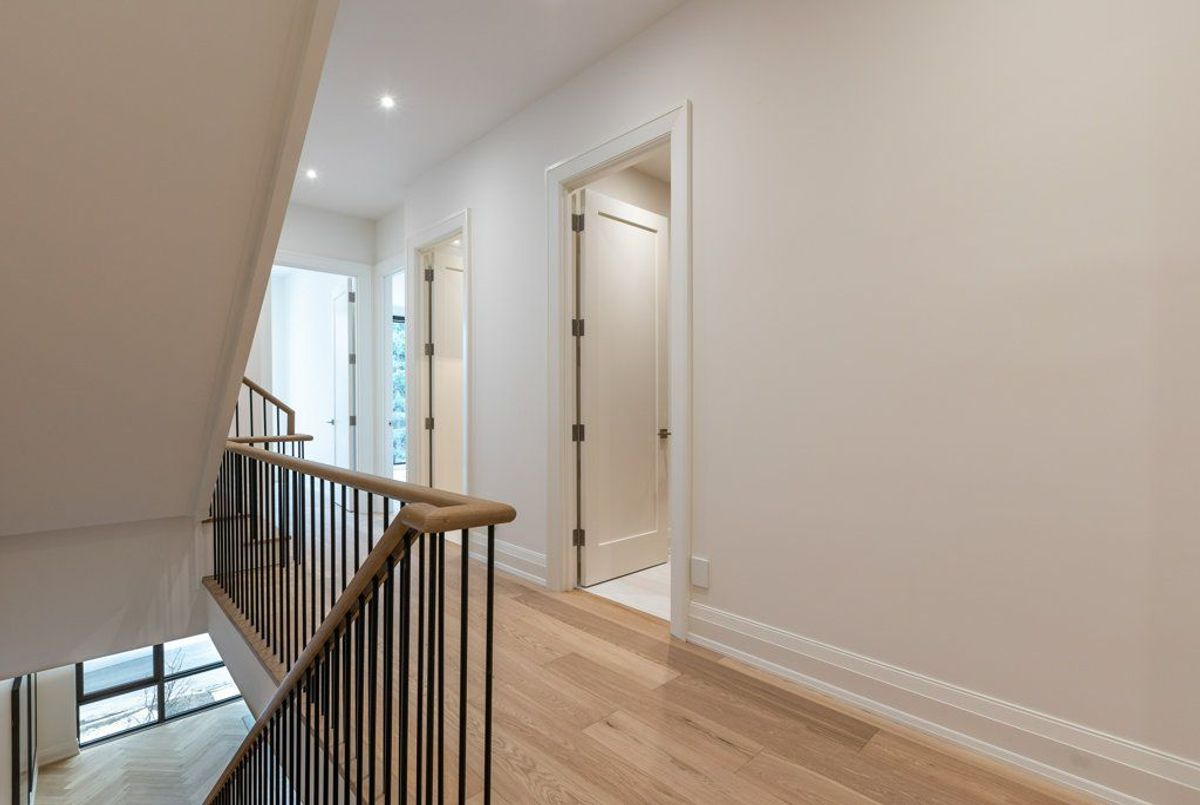 32 Evergreen Gardens 32 Evergreen Gardens Toronto C11