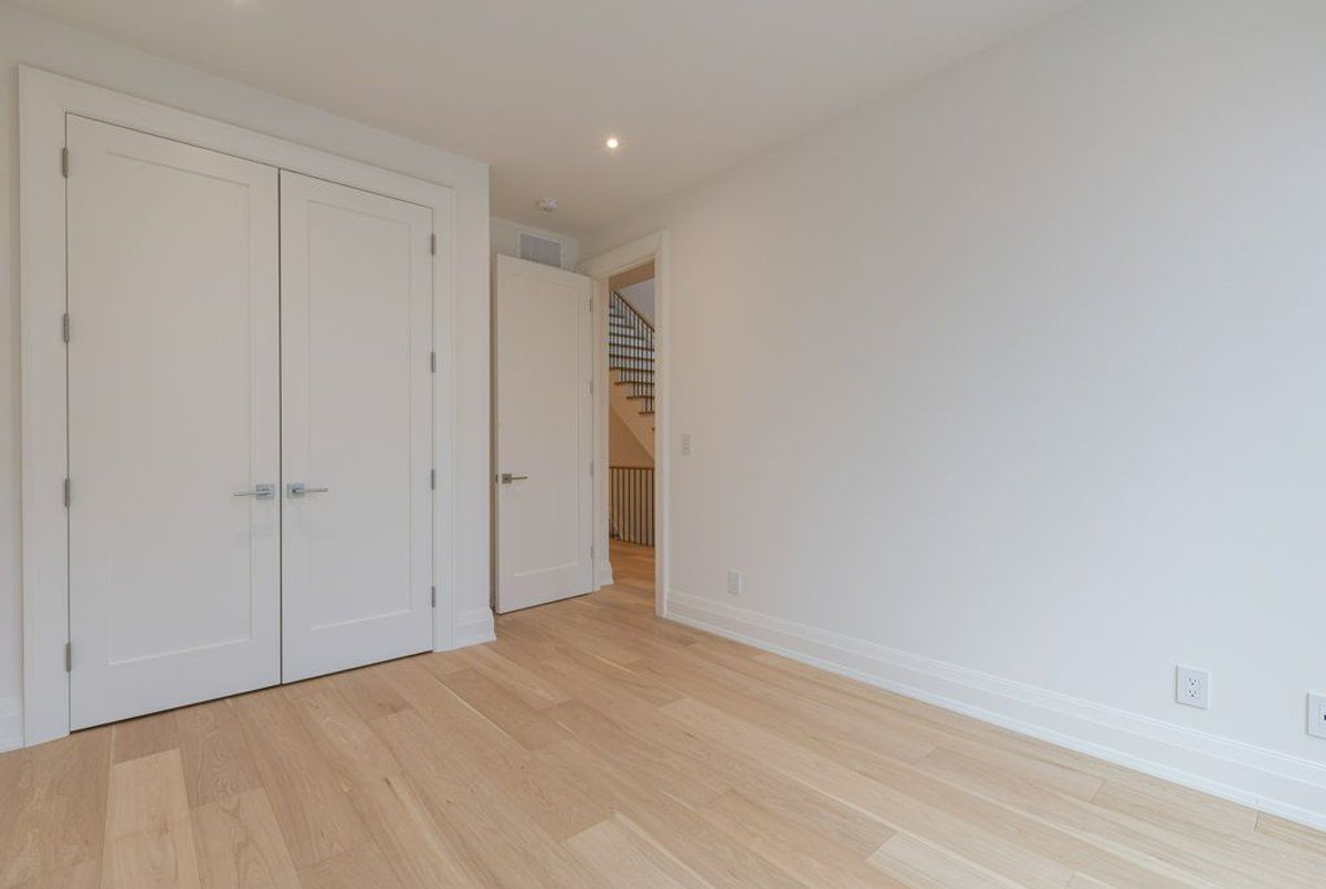 32 Evergreen Gardens 32 Evergreen Gardens Toronto C11