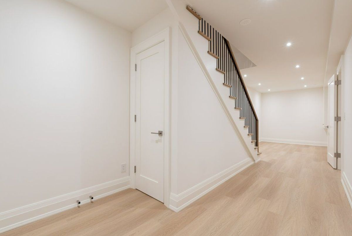32 Evergreen Gardens 32 Evergreen Gardens Toronto C11