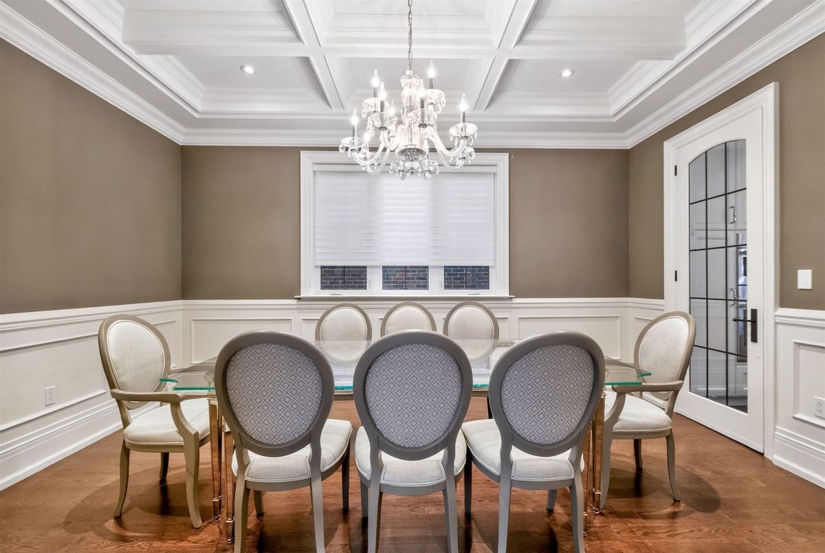 326 Lytton Boulevard 326 Lytton Boulevard Toronto C04