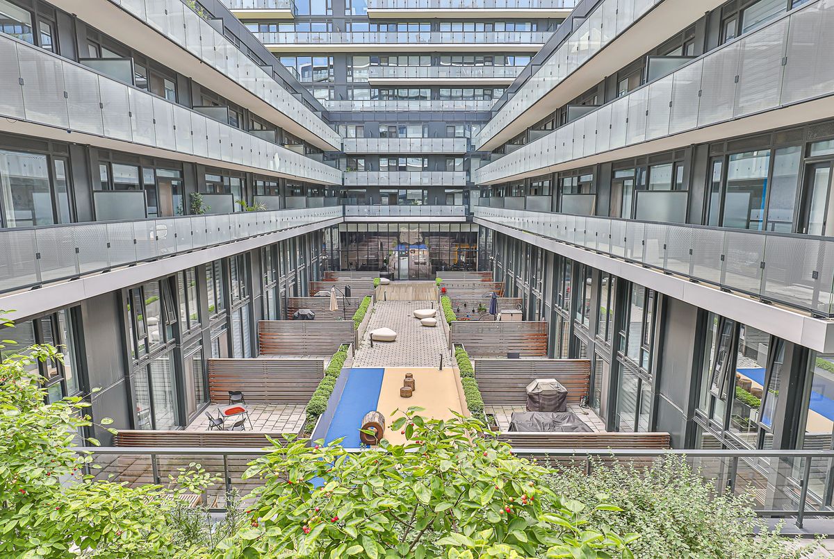 s118-180 Mill Street s118-180 Mill Street Toronto C08