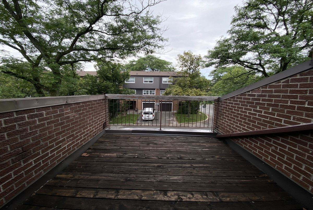 65 Black Hawk Way 65 Black Hawk Way Toronto C07