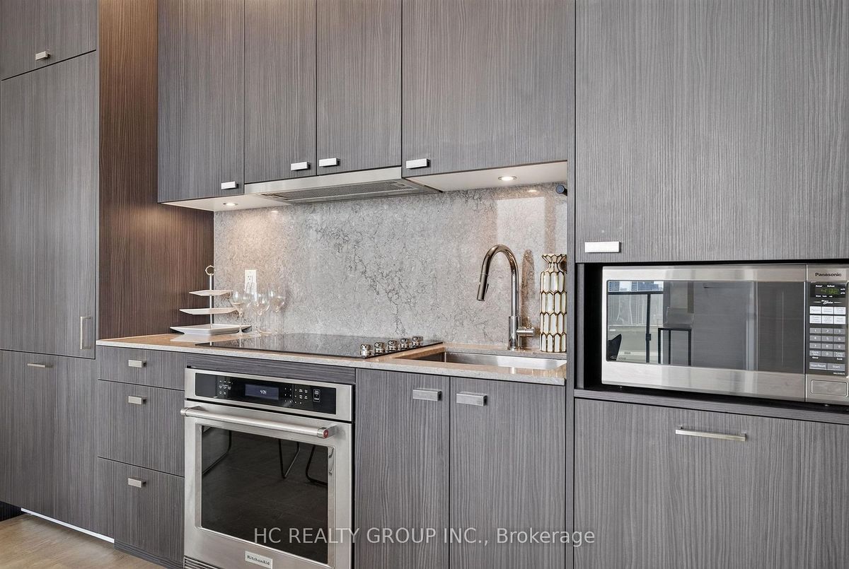 2515-470 Front Street W 2515-470 Front Street W Toronto C01