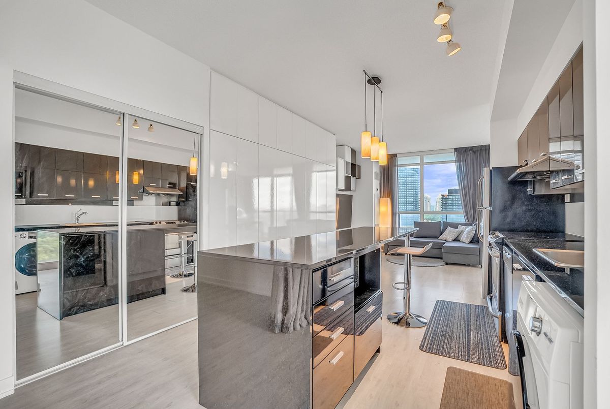 2205-33 Singer Court 2205-33 Singer Court Toronto C15