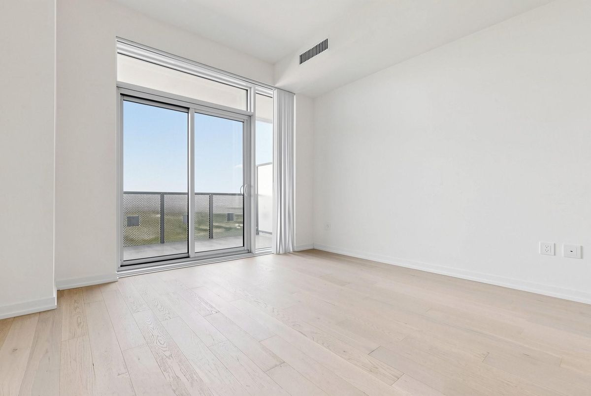 PH203-138 Downes Street PH203-138 Downes Street Toronto C08